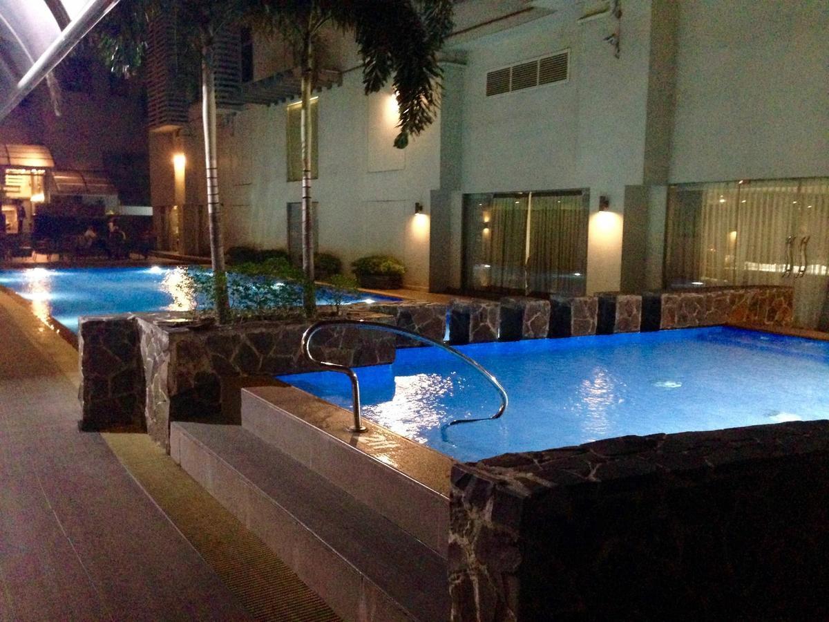 Antel Serenity Suites At Poblacion Makati 马卡蒂 外观 照片